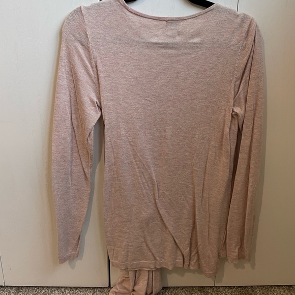 Light pink sweater - Picture 4 of 4